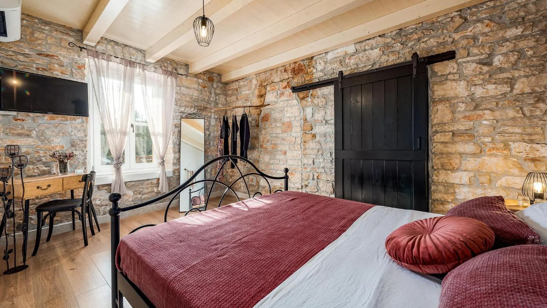 Awesome Home In Vodnjan With Wifi